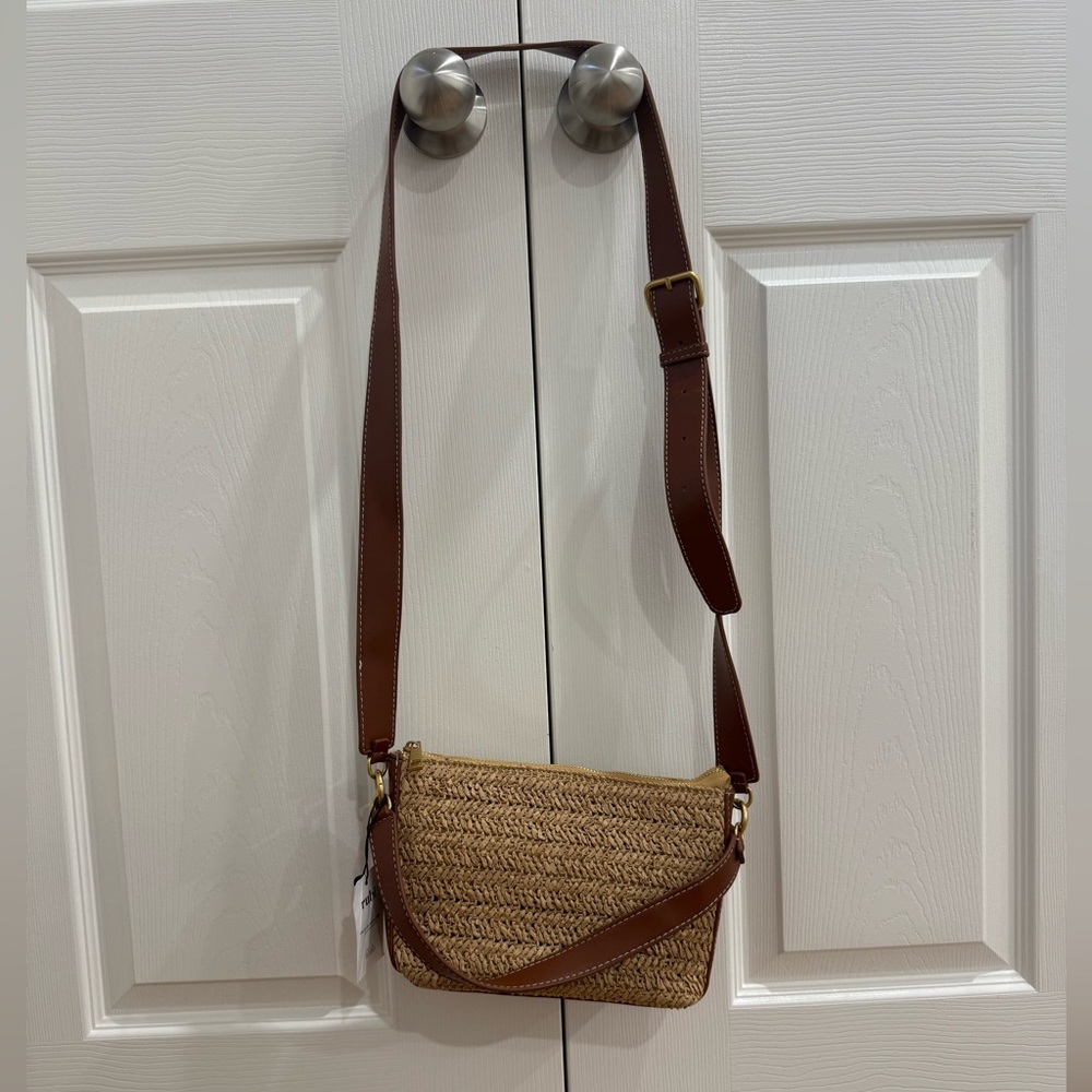 Cotton On: Tilly Textured Crossbody Bag